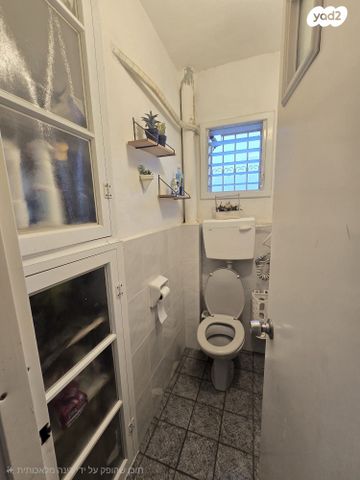 דירה, האתרוג 2, אושיות, רחובות