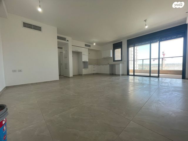 דירה, נופי בן שמן, לוד