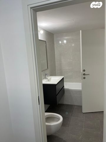 דירה, נופי בן שמן, לוד