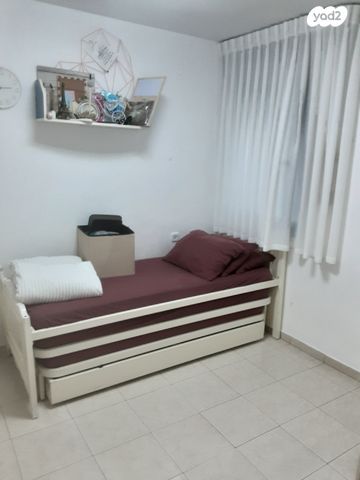 דירה, הרב אבו חצירא, רובע ג', אשדוד