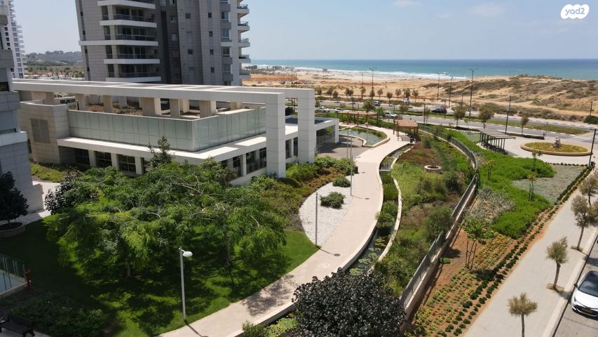 דירה, עוזי חיטמן 21, עיר ימים, נתניה