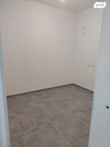 דירה, ההגנה, לב העיר, בת ים