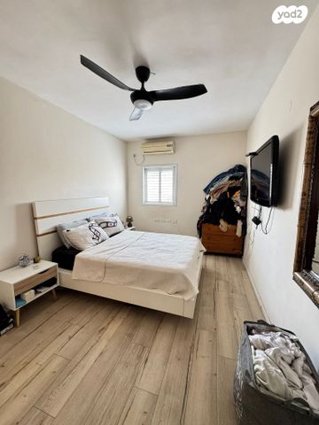 דירה, חוה לוצקי 4, א' / צפון מזרח העיר, רחובות