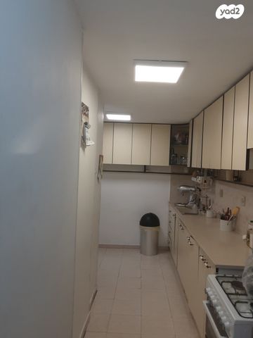 דירה, הרב אבו חצירא, רובע ג', אשדוד