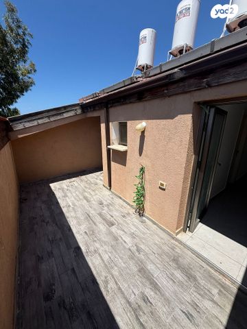 גג/ פנטהאוז, חיפה