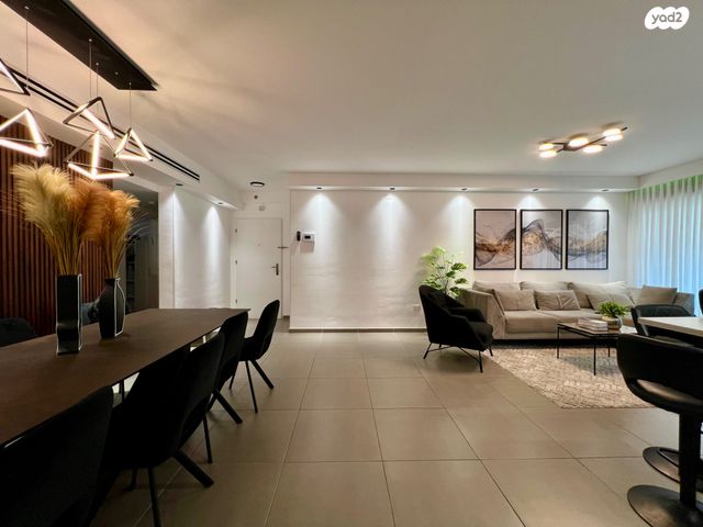 דירה, שדרות עמק האלה 65, שקמים ואגמים, אשקלון