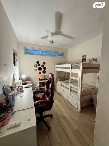 דירה, חוה לוצקי 4, א' / צפון מזרח העיר, רחובות