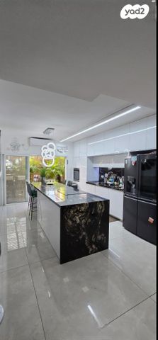 בית פרטי/ קוטג', נווה ים, ראשון לציון