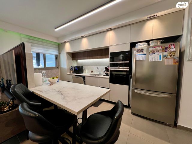 דירה, שדרות עמק האלה 65, שקמים ואגמים, אשקלון