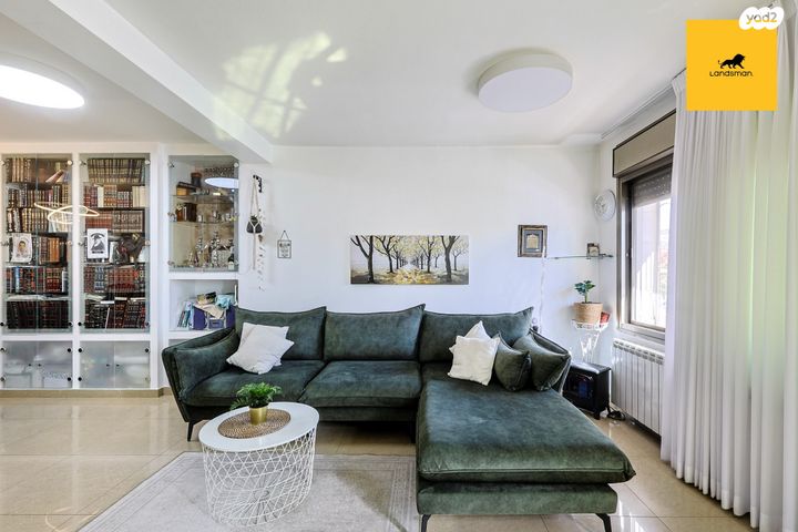 דירת גן, חת"ם סופר, האתרוג, ביתר עילית