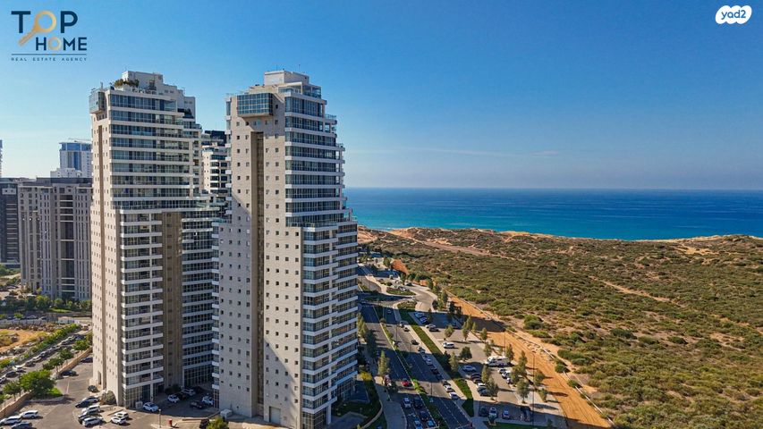 דירה, עוזי חיטמן, עיר ימים, נתניה