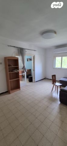 דירה, מצולות ים, חברת חשמל, גבעתיים