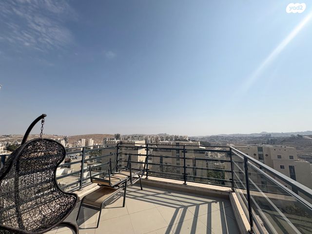 גג/ פנטהאוז, אליהו קורן, חומת שמואל, הר חומה, ירושלים