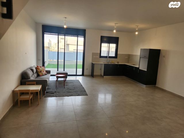 בית פרטי/ קוטג', פנחס נבון, נאות שקד, ירוחם