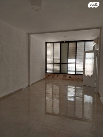 דירה, ההגנה, מוצקין הותיקה, קרית מוצקין