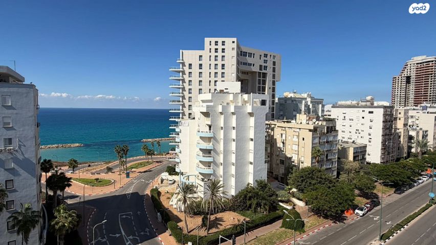 שדרות ז'בוטינסקי 25