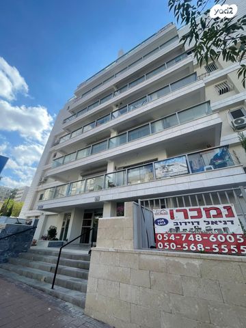 גג/ פנטהאוז, אלופי צה"ל, קרית שרת מערב, חולון