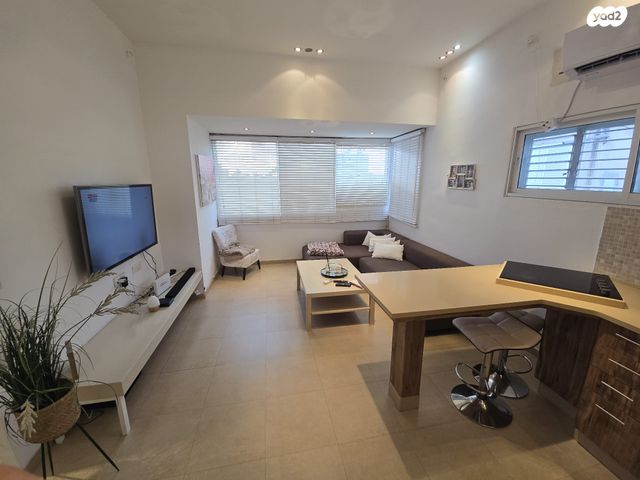 דירה, הנוטרים, אגרובנק, חולון