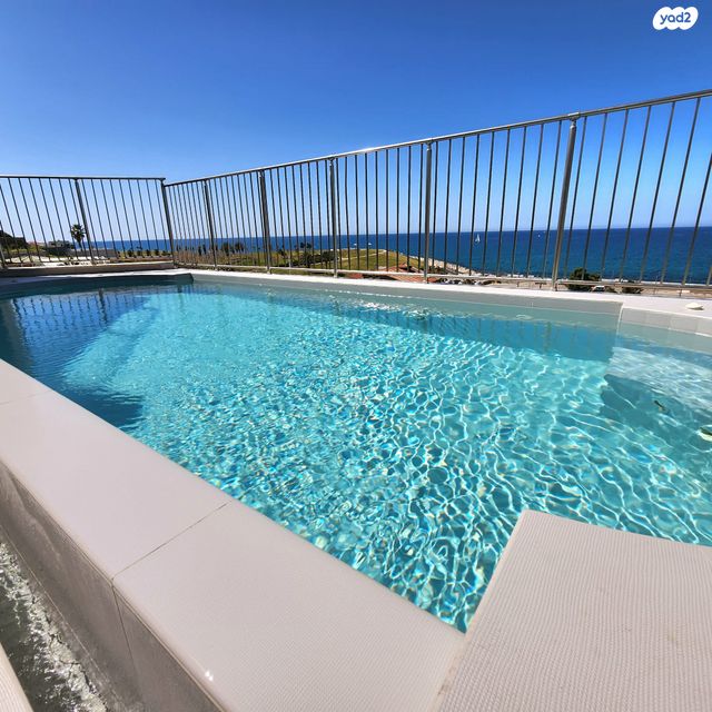 גג/ פנטהאוז, העוגן 16, עג'מי, גבעת העליה, תל אביב יפו