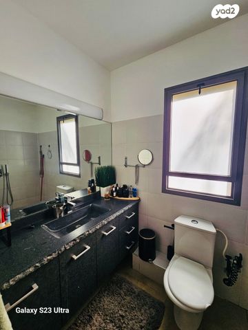 בית פרטי/ קוטג', חיים הרצוג, גדרה הצעירה, גדרה