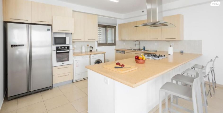 דירה, שדרות ניצה 26, צפון מערב מרכז העיר, נתניה