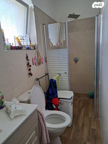 דירת גן, מבשרת ציון