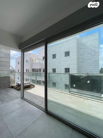 דירה, שער ציון, קרית שרת מערב, חולון