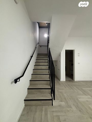 דירת גן, משמר הירדן, שיכון דן, נווה דן, תל אביב יפו