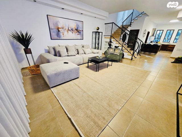 בית פרטי/ קוטג', חיים הרצוג, גדרה הצעירה, גדרה