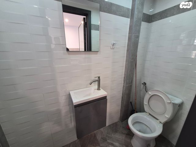 מרתף/ פרטר, הדר גנים, פתח תקווה