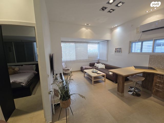 דירה, הנוטרים, אגרובנק, חולון