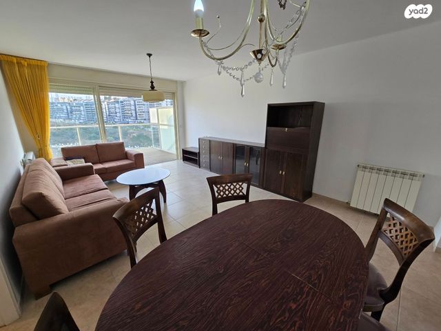 דירה, ליאון בלום 30, רמת הדר, חיפה