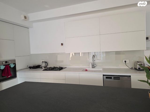 דירה, אליהו גולומב, הדר, רמת השרון