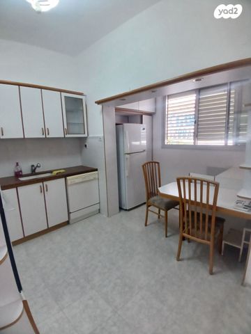 דירה, קרית ביאליק