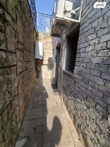 מרתף/ פרטר, הדר גנים, פתח תקווה