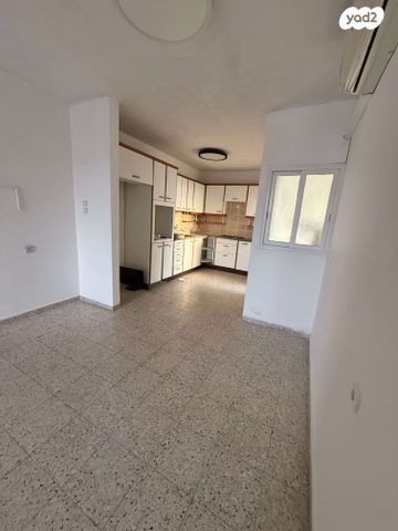 דירה, ד"ר כהן, שכונת בן גוריון, מרכז העיר ג', רמת גן