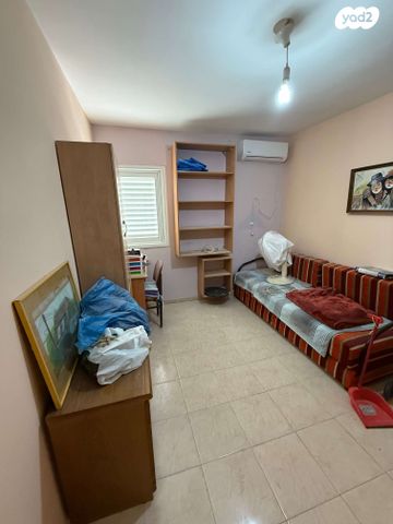 דירה, דרך ההגנה, נווה ברבור, כפר שלם מערב, תל אביב יפו