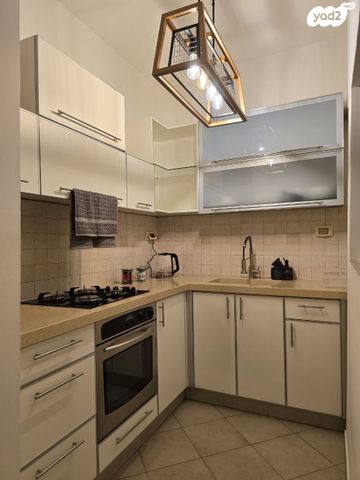 דירה, סמטת נווה צדק, נווה צדק, תל אביב יפו