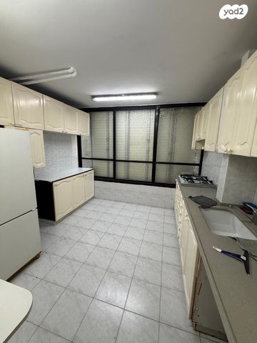 דירה, אדירים, נווה שרת, תל אביב יפו