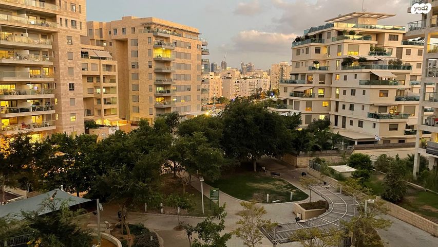 דירה, יחזקאל שטרייכמן, הגוש הגדול, רמת אביב החדשה, נופי ים, תל אביב יפו