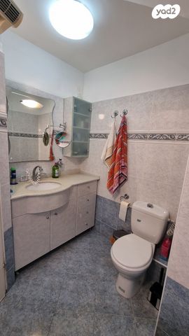 גג/ פנטהאוז, הר הצופים, קרית שרת מזרח, חולון