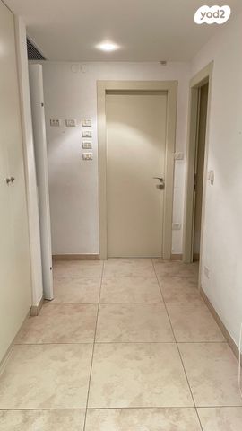 דירה, יחזקאל שטרייכמן, הגוש הגדול, רמת אביב החדשה, נופי ים, תל אביב יפו