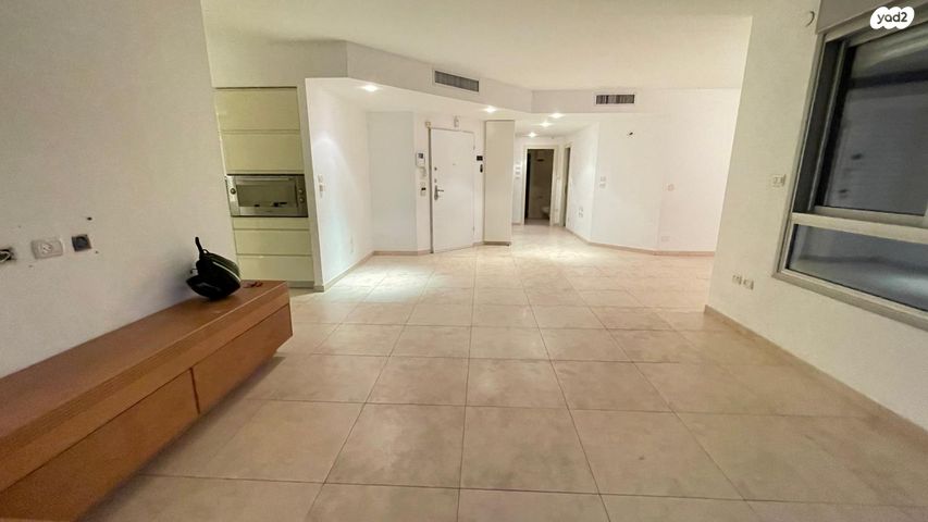 דירה, יחזקאל שטרייכמן, הגוש הגדול, רמת אביב החדשה, נופי ים, תל אביב יפו