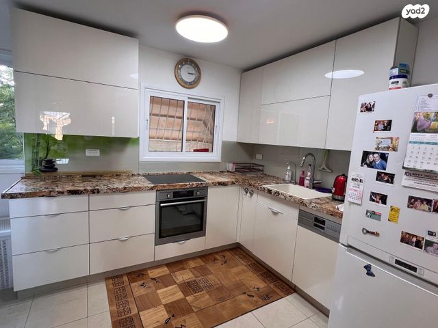 קרית שרת מזרח