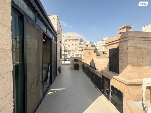 גג/ פנטהאוז, אליהו קורן, חומת שמואל, הר חומה, ירושלים