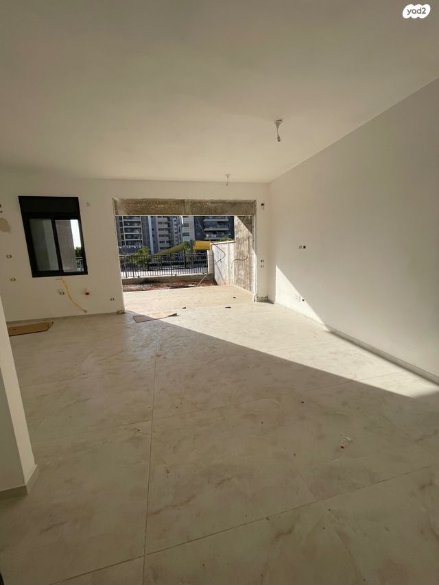 דירת גן, קרית גת