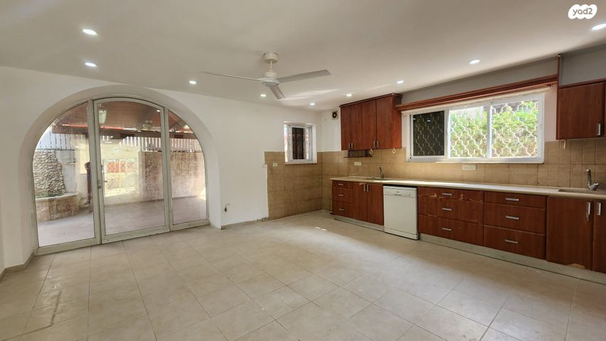 בית פרטי/ קוטג', ביל"ו, מרכז דרום, רעננה