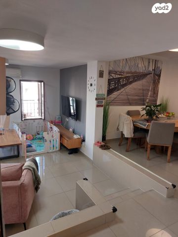 דירה, חיל הצנחנים, נווה חוף, ראשון לציון