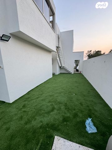 בית פרטי/ קוטג', דרך התבור, פוריה עילית, פוריה עילית