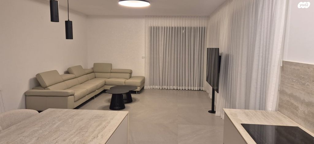 דירה, המעפילים, עיר, מרכז העיר, נהריה